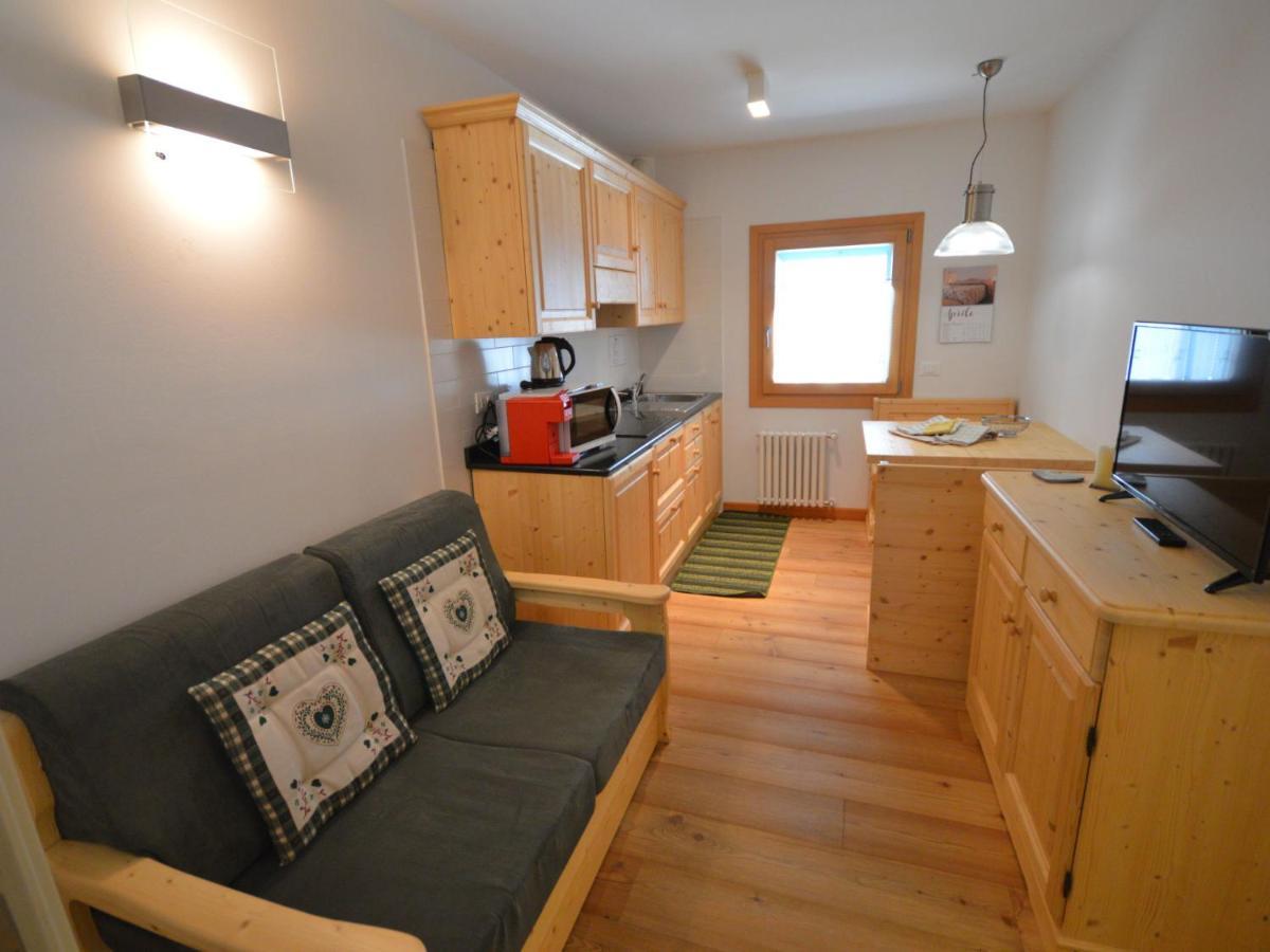 Raveo Apartment Cjase Fravins-3 By Interhome מראה חיצוני תמונה